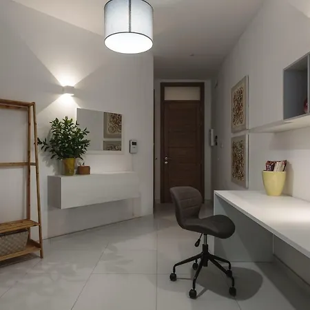 Spacious Modern *
