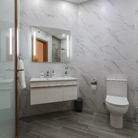 Spacious Modern Διαμέρισμα *
