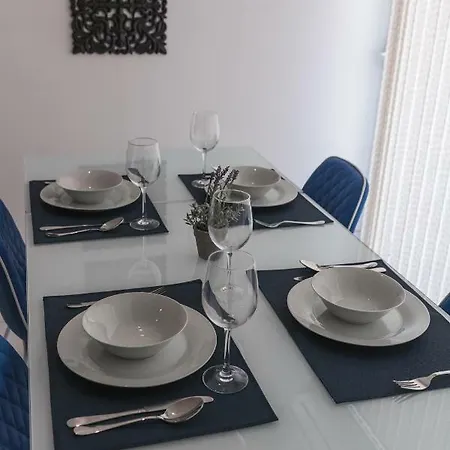 Spacious Modern Apartamento St. Paul's Bay